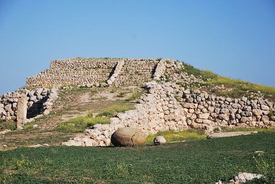 Altare Monte d'Accoddi